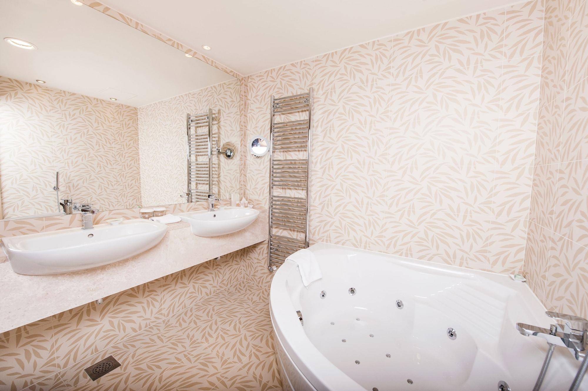 Grand Sava Superior 4*